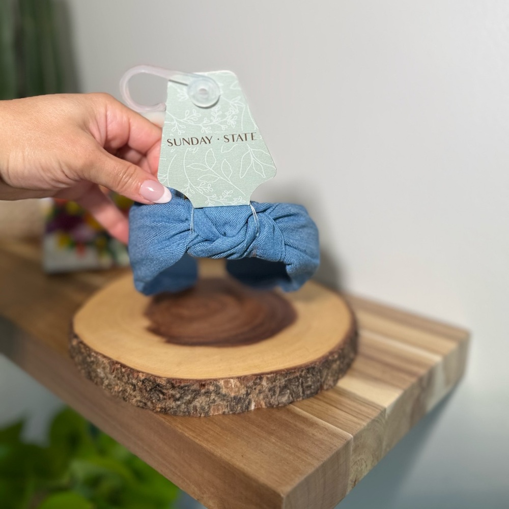 NWT Sunday State Blue Knot Headband